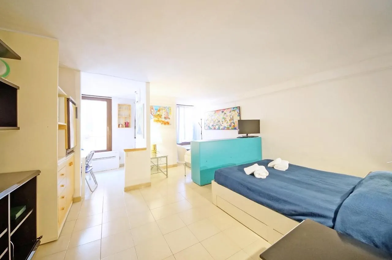 Dolcevita Apartments N 111 Venice 0*,